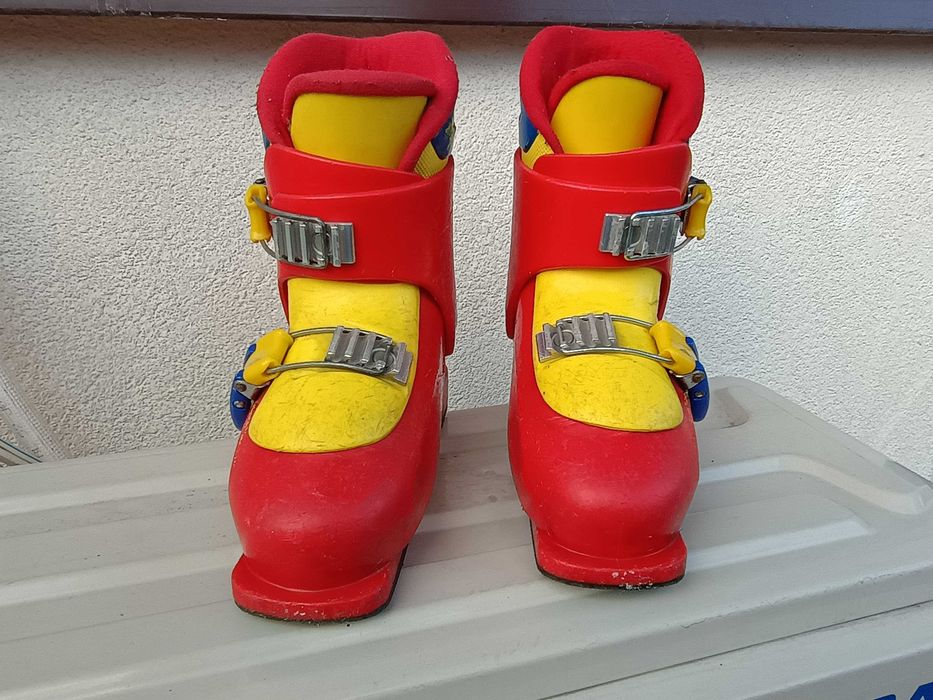 Buty narciarskie dziecięce Head wewnątrz 190 - 205 mm, skorupa 241 mm.