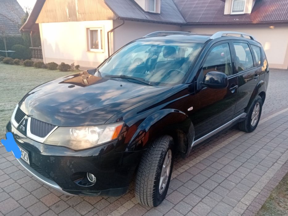 Mitsubishi Outlander 2.0did 4x2 4x4 blokada klima serwisowany 2009r
