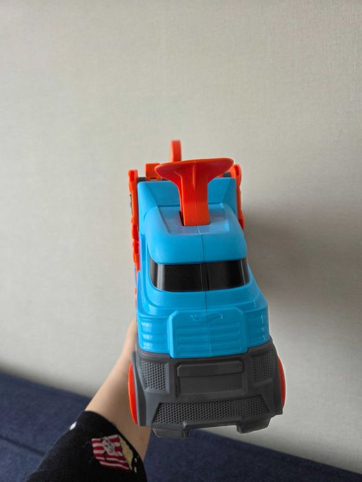 Трек Хотвілз Hotweels автовоз-парковка Speedway Hauler