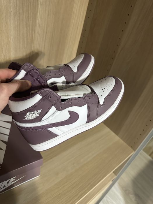 Nike Air Jordan 1 High OG Mauve