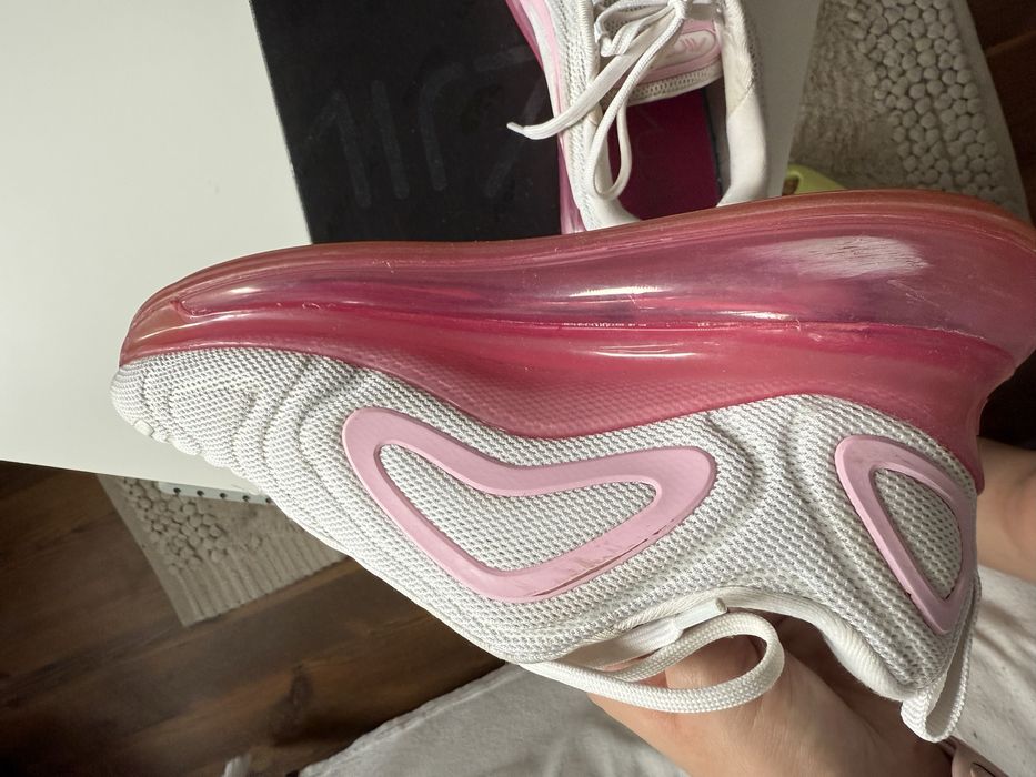 Nike Air Max 720 sneakersy biało różowe 23 cm 36.5