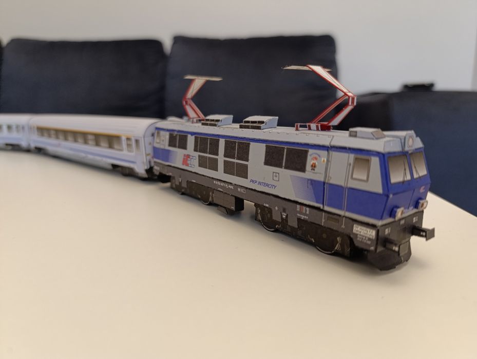 Model kartonowy EP09 nowe malowanie IC PKP Intercity zabawka pociąg ex