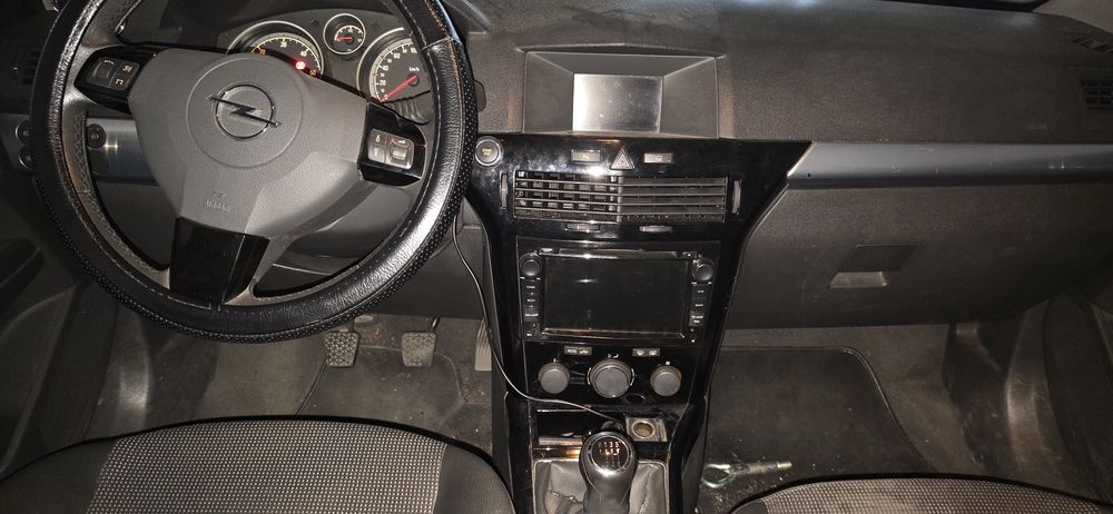 Opel Astra H Cosmo