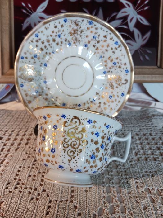 Obiekt muzealny KPM Krzysztof filizanka slaska porcelana Biedermeier