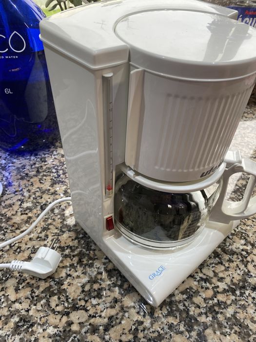 Cafeteira branca