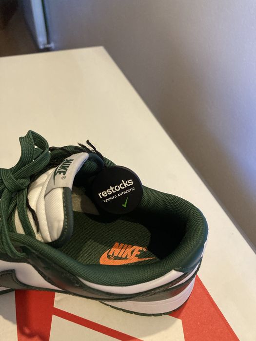 Nike dunk low michigan state green