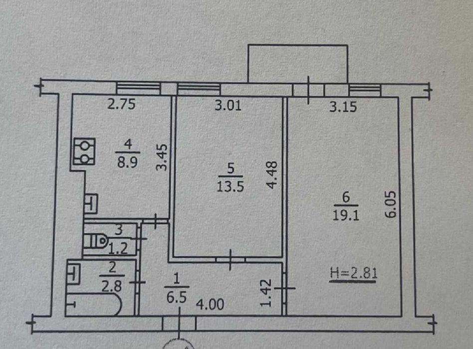 Продам 2к Гарматна 18, сталінка
