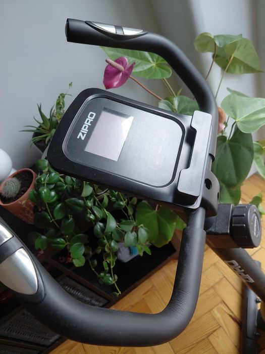 Bicicleta Estática ZIPRO – NOVA