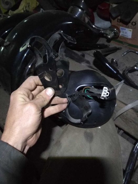 Фара для мотоцикла