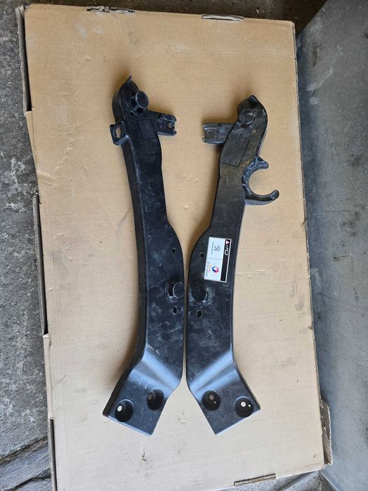 wspornik pasa przód Berlingo 4 Partner 4