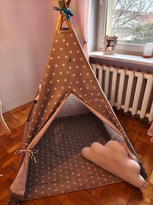 Namiot tipi dla dziewczynki
