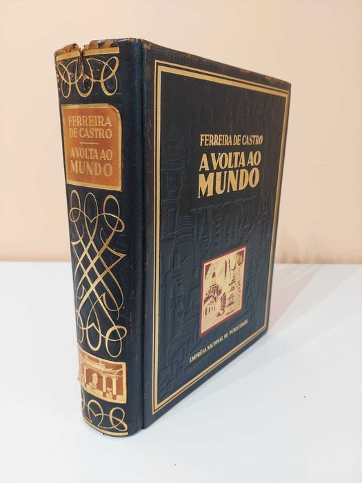 Livro A Volta ao Mundo- Ferreira de Castro | Edição Antiga Capa Dura