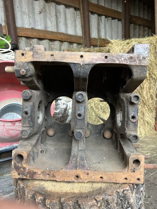 Двигун Т-25,блок двигуна Д-21