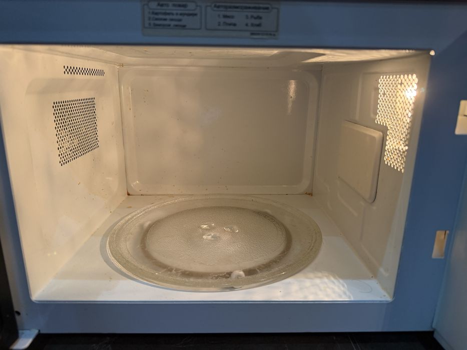 Микроволновка LG