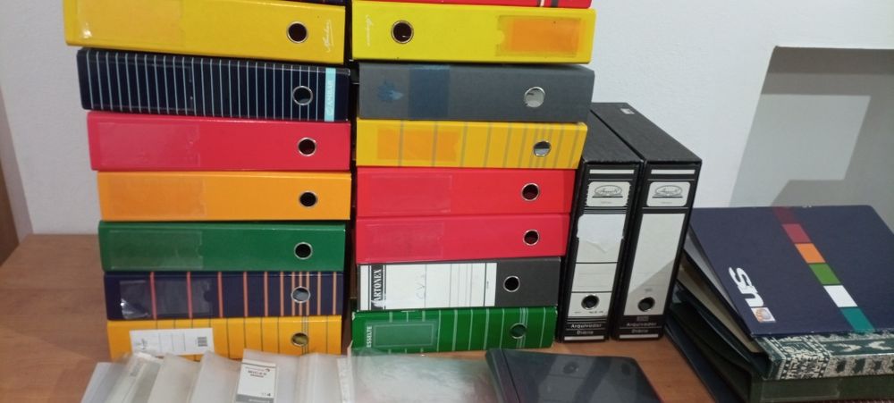 Dossier A4 Lombada larga e estreita + Classificadores