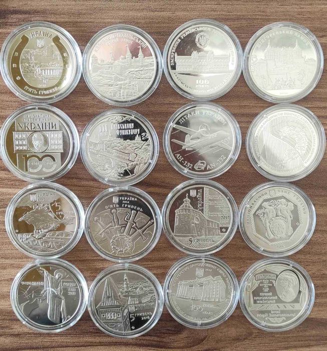 Монети НБУ у капсулах