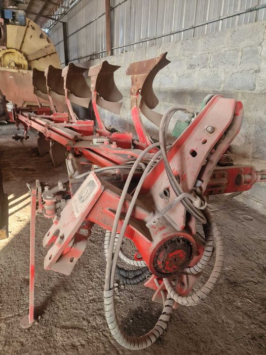 Pług obracany Unia Grudziądz IBIS VARIO.