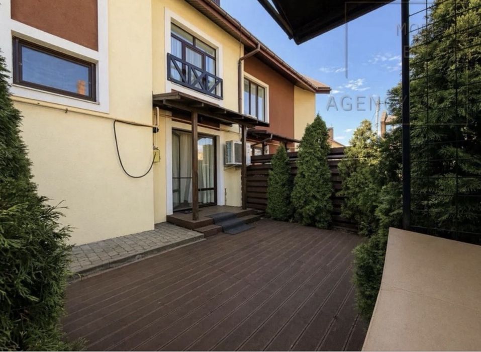 Ірпінь Таунхаус з ремонтом, 120м2. Стоянка
