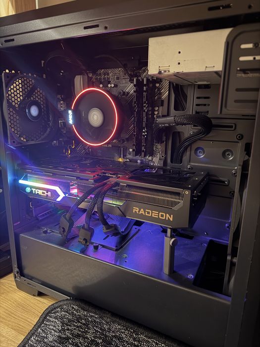 Komputer stacjonarny Ryzen 5700X, RTX 5060 ti, 1TB SSD, 32GB, Windows 11
