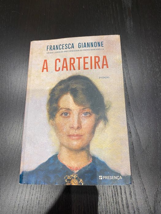 Livro com uma história complexa
