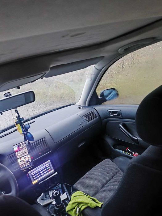 Продам авто детальніше за телефоном