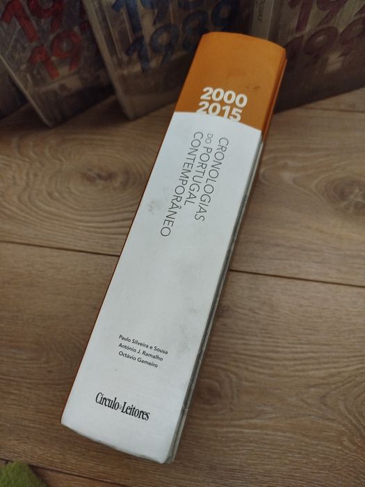 Coleção "Cronologias do Portugal Contemporâneo"