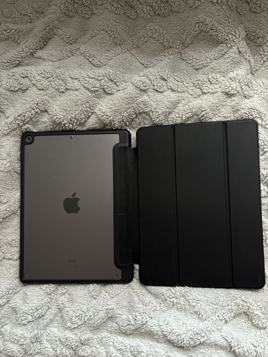 iPad (8 generacji) Wi-Fi 128 GB Space Gray, 10,2 cali
