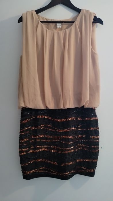 Sukienka mini z cekinami