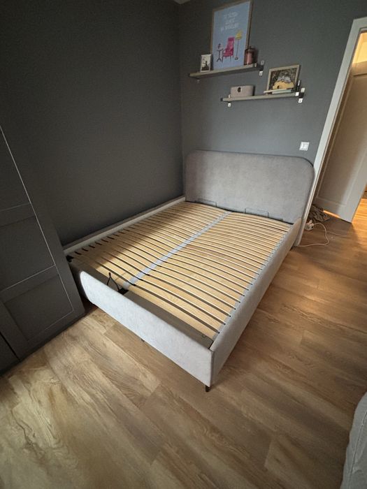 Lóżko tapicerowane 160/200 stelaż szare