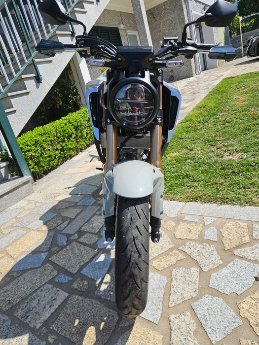 HONDA CB125R 1644km
