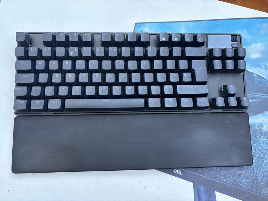 Клавіатура SteelSeries Apex Pro Tkl