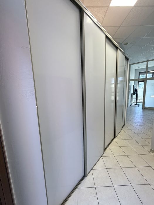 Szafa komamdora przesywana 3 metry