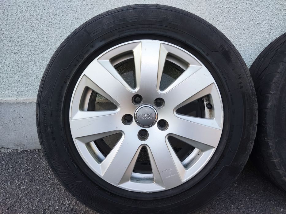 Продам комплект оригінальних дисків від АУДІ А6С6 з резиною