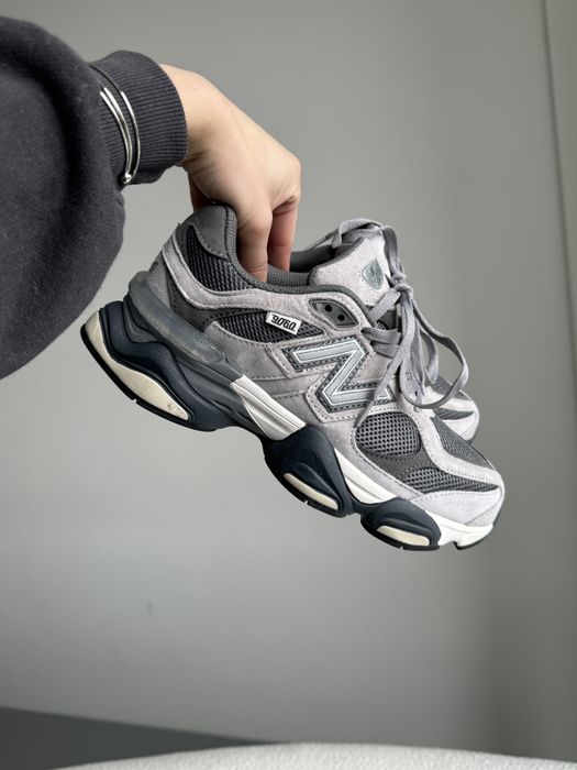 Кросівки Кроссовки New Balance 9060 Dark Grey Сірий Серый Кросовки демісезон