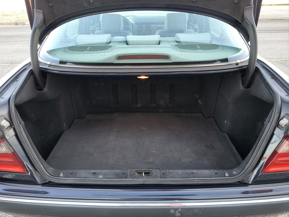 Mercedes-Benz E220 CDi Elegance W210 143cv