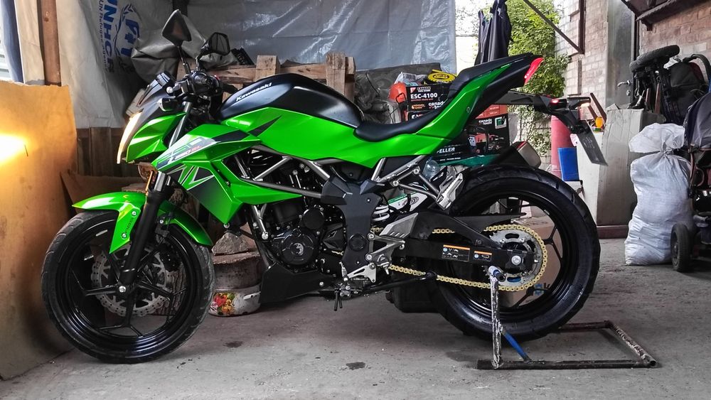 Kawasaki z250sl 2016 ABS