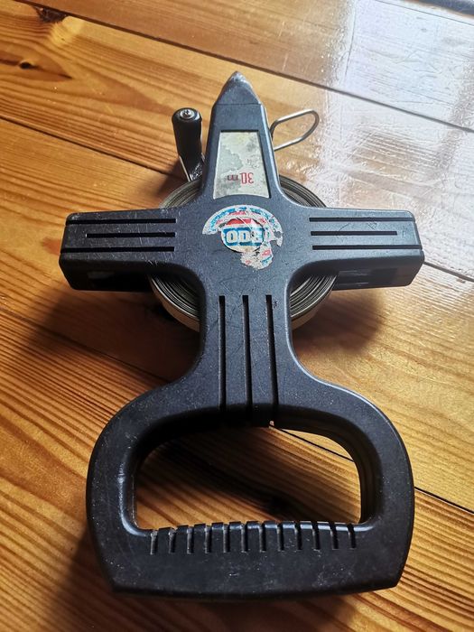 Taśma miernicza, zwijana metrówka - 22 m