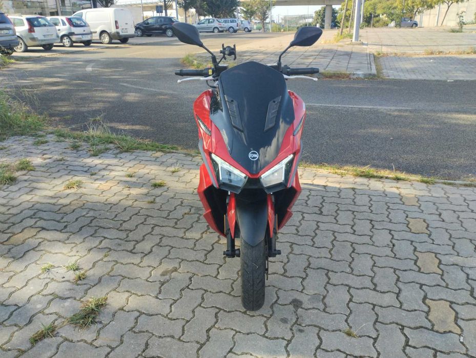 Scooter Sym Jet X