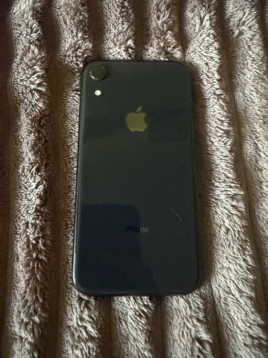 iPhone XR 64GB Black (Заблокований iCloud / На запчастини або відновлення)