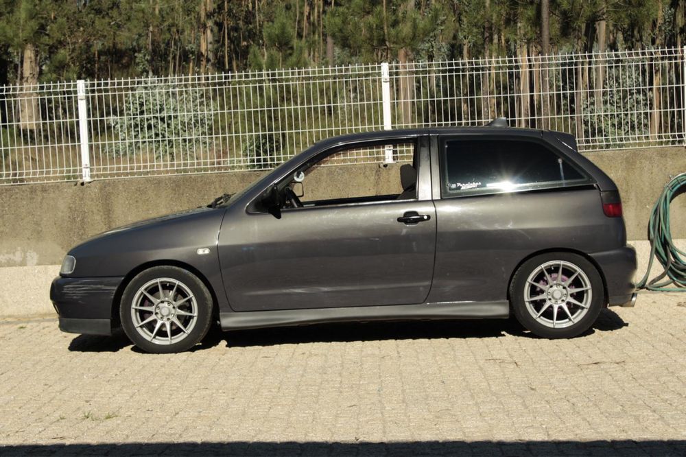Seat ibiza 6k1.