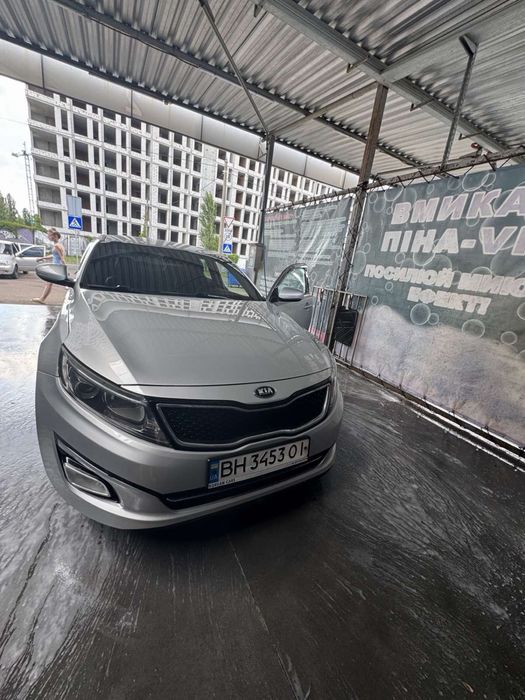 KIA K5 2014 року