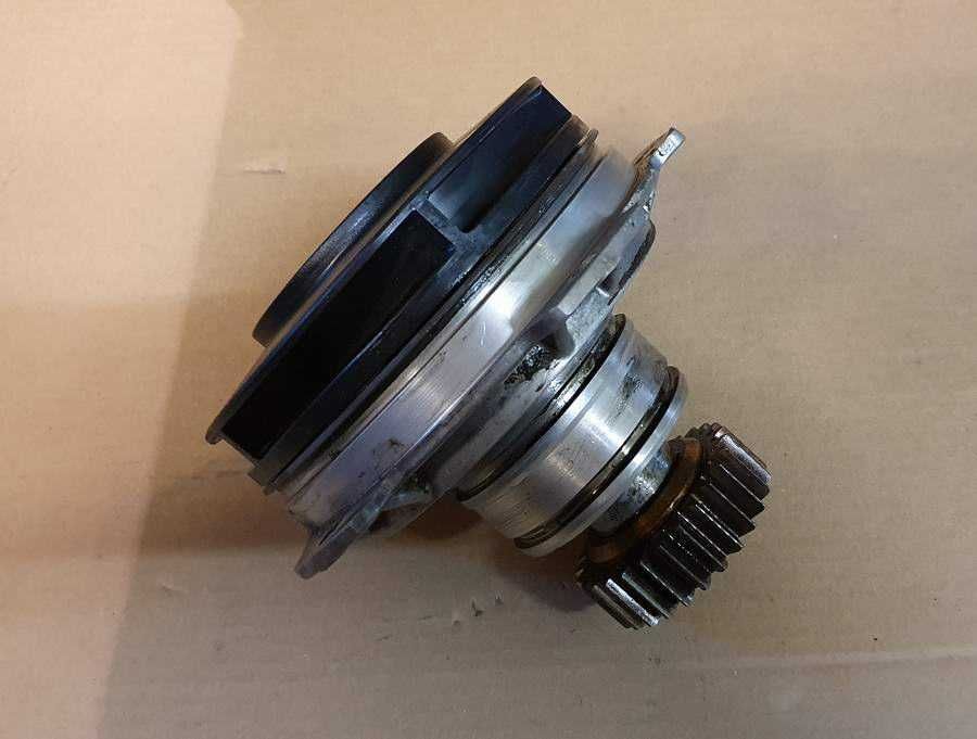 Naprawa długiej pompy wody do Liebherr D934 A7, D936 A7, D946 A7