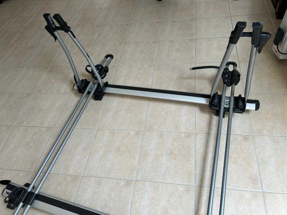 Suporte Thule para duas bicicletas