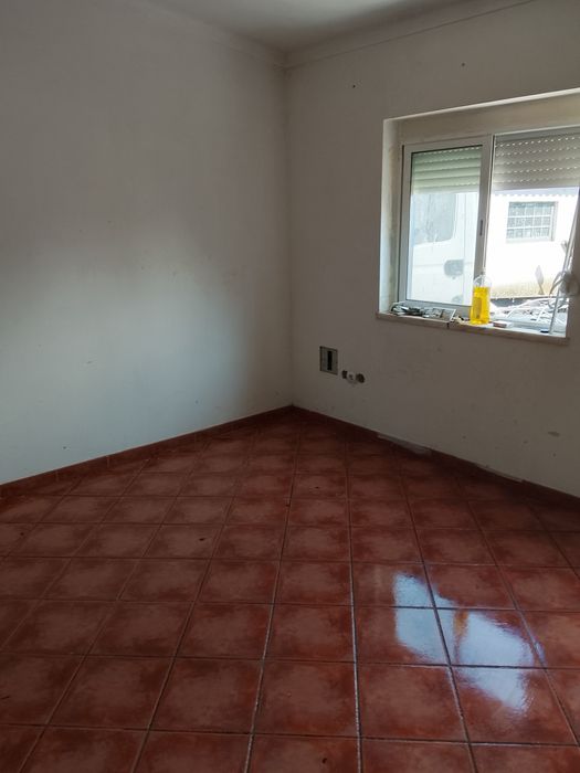 Moradia independente t2