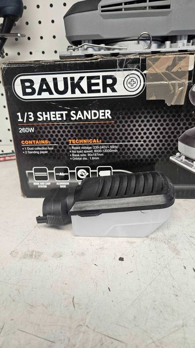 Szlifierka oscylacyjna Bauker 260W