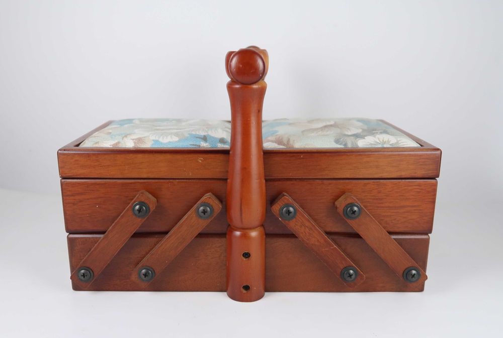 Caixa de costura Vintage (Ref. 10)