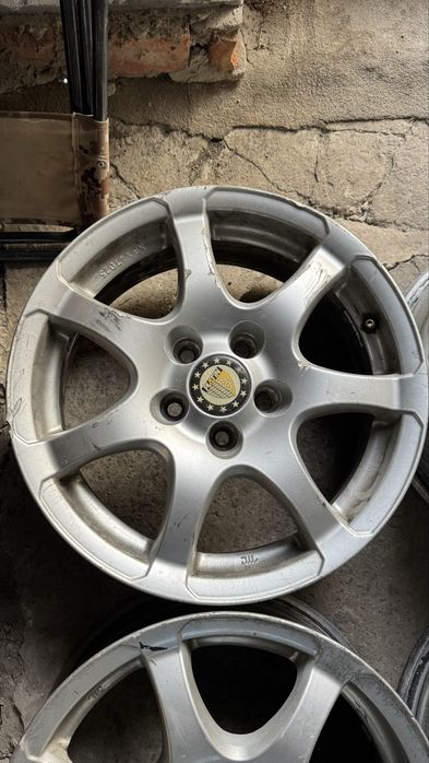 Диски r15 5/100.