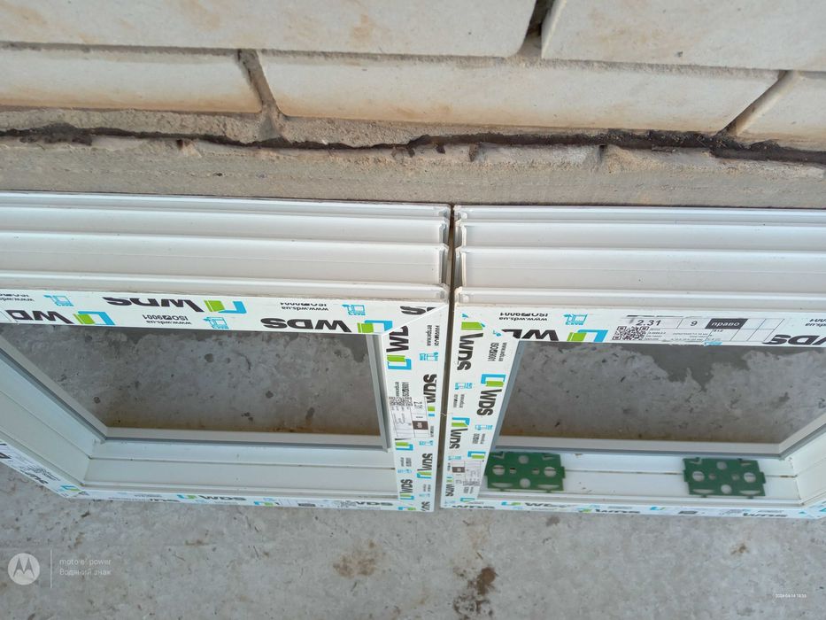 Склопакет вузький (б/в) + рама