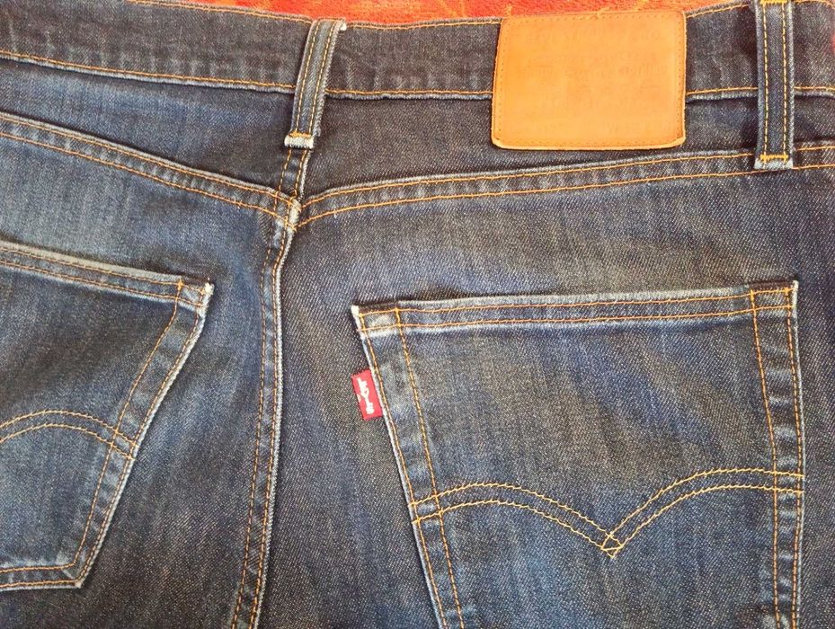 джинсы LEVIS 512 W32 L32 классика  стрейч отличное состояние ПАКИСТАН