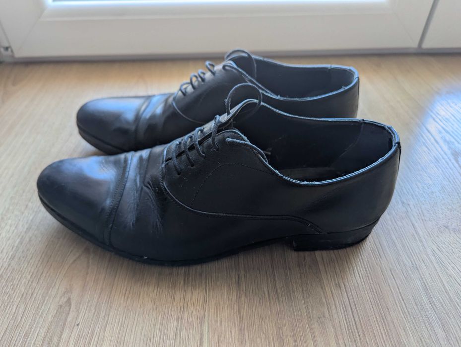 Sapatos pele fato Cortefiel homem 42